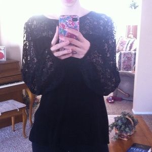 3/$15 Black lace MOD shirt